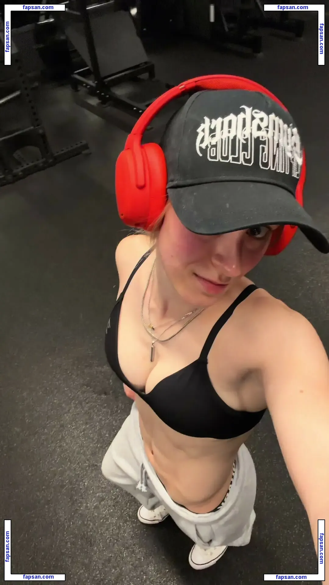 Sabrina Cesta голая фото #0053 с Онлифанс