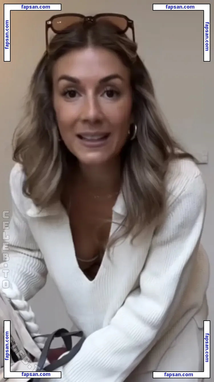 Sabrina Nickel голая фото #0027 с Онлифанс