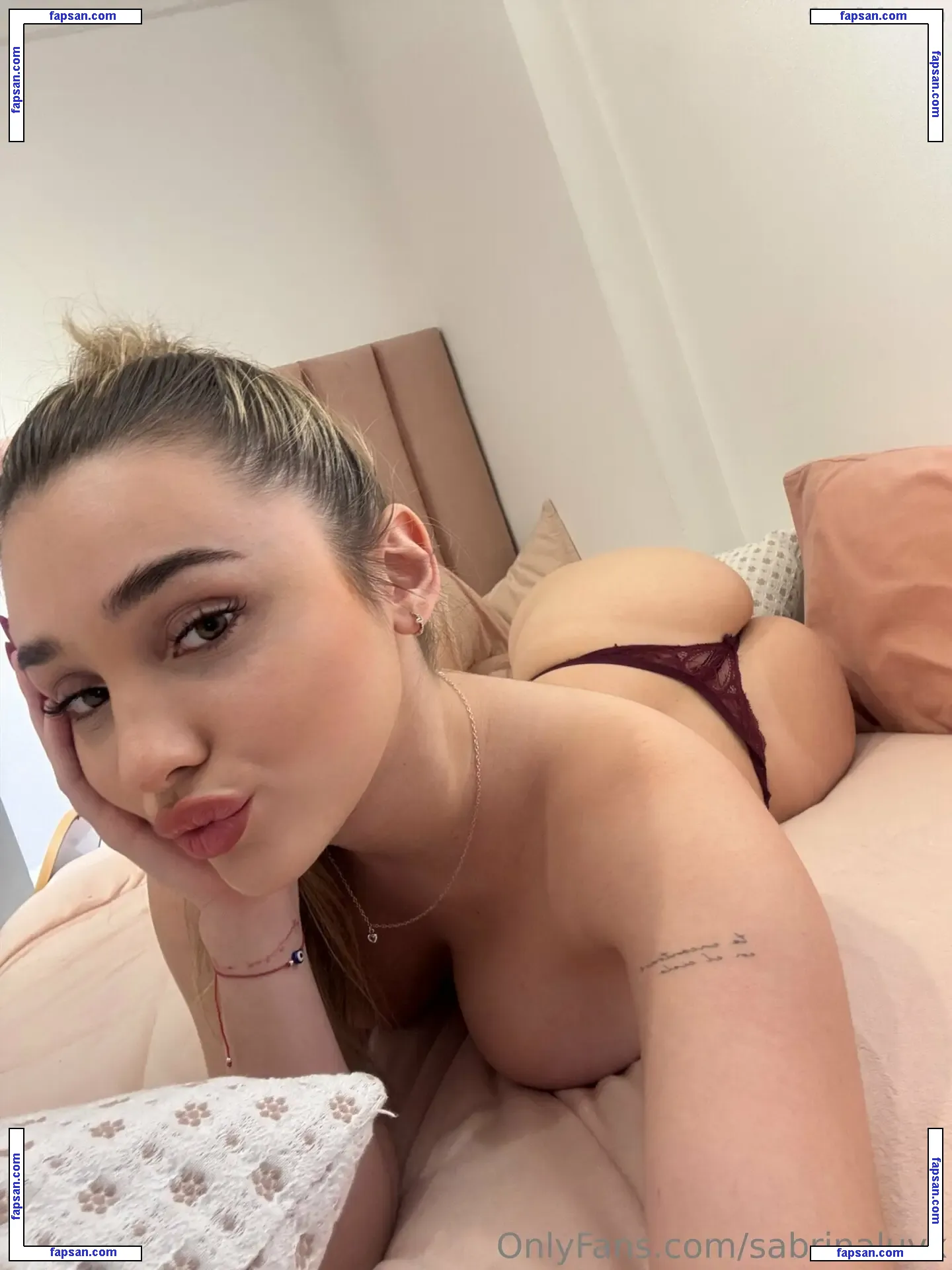 sabrinaluvx nude photo #0007 from OnlyFans