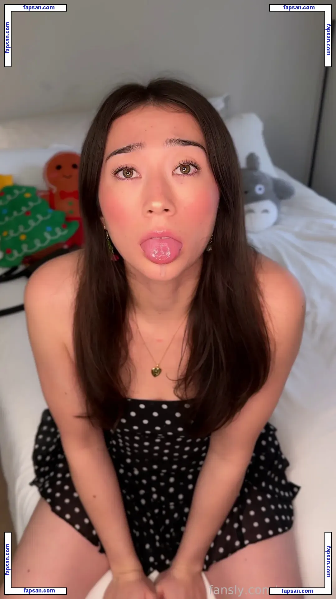 sabsgentleaura nude photo #0043 from OnlyFans