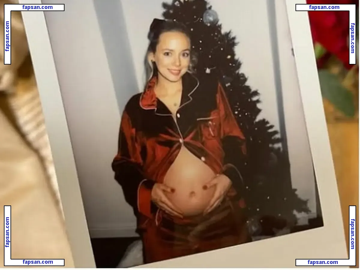 Sacha Parkinson голая фото #0073 с Онлифанс