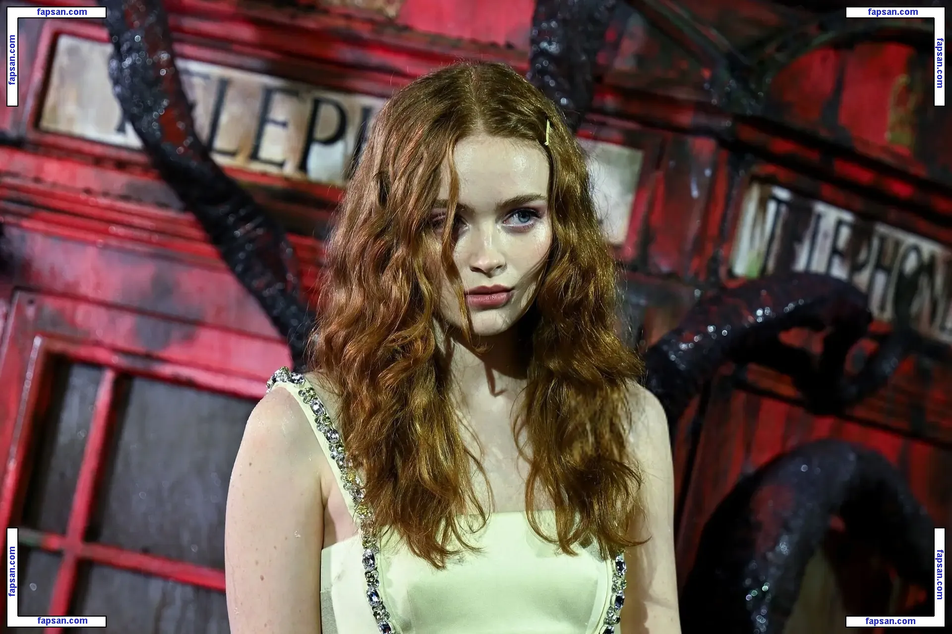 Sadie Sink голая фото #0991 с Онлифанс