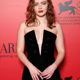 Sadie Sink голая #0844