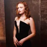 Sadie Sink голая #0869