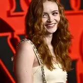 Sadie Sink голая #0993