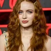 Sadie Sink голая #0995