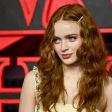 Sadie Sink голая #0997
