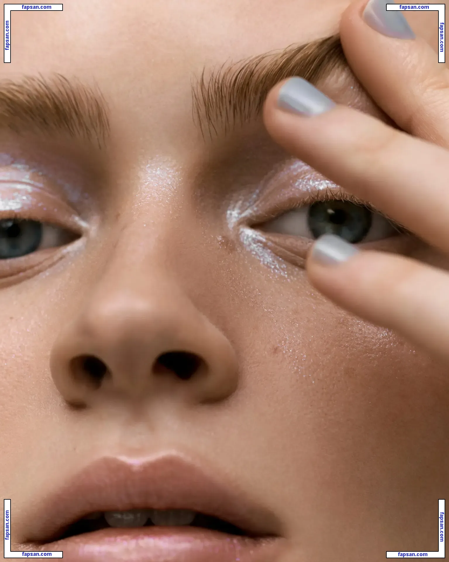 Sadie Sink голая фото #1013 с Онлифанс