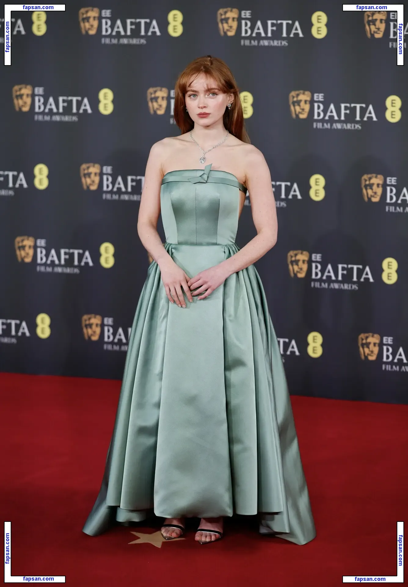 Sadie Sink голая фото #1092 с Онлифанс