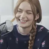 Sadie Sink nude #1032