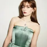 Sadie Sink голая #1088