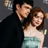 Sadie Sink голая #1139