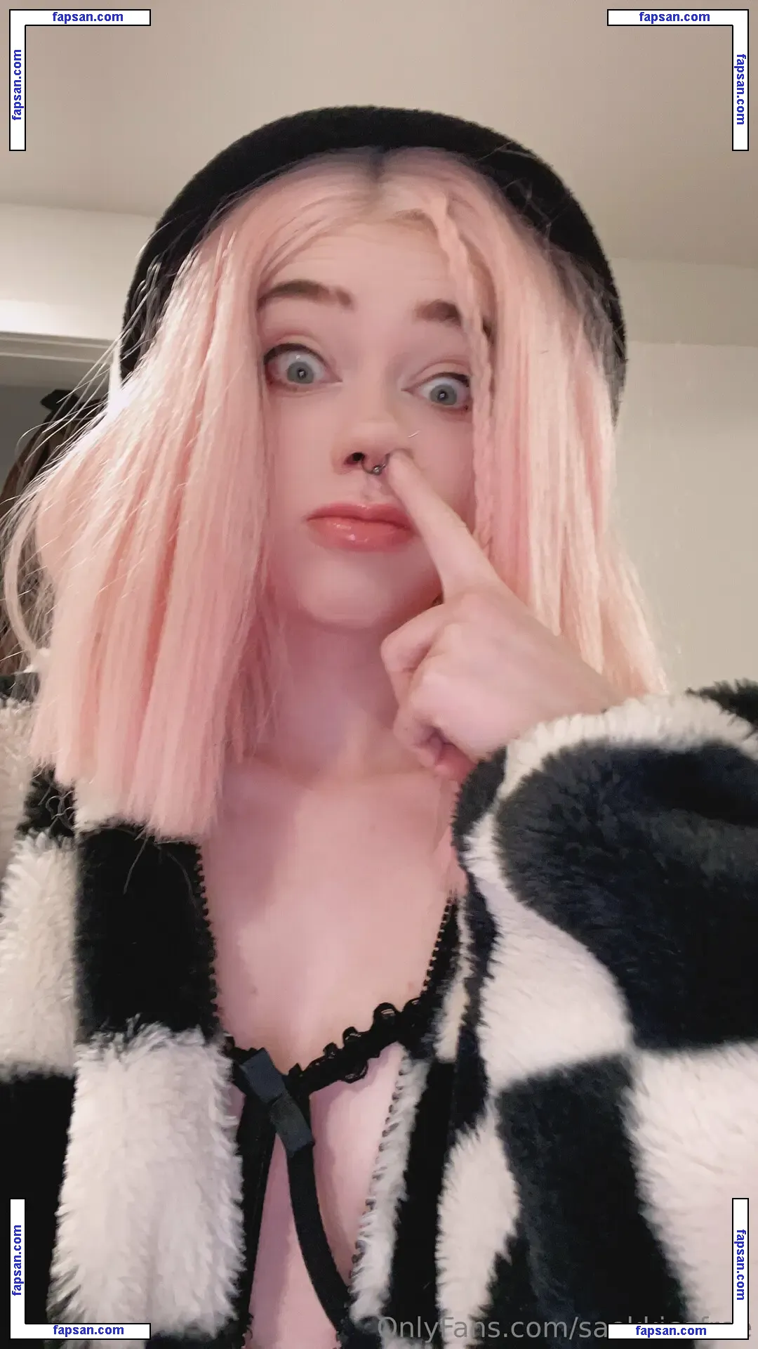 saekkicofree nude photo #0115 from OnlyFans