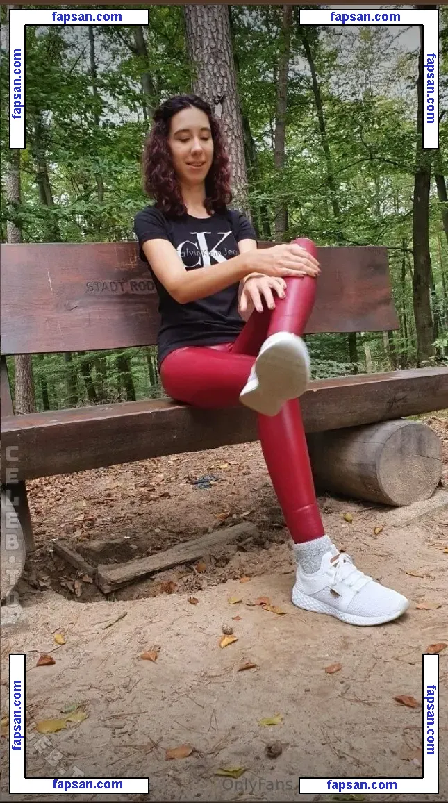 safagaqueen nude photo #0003 from OnlyFans