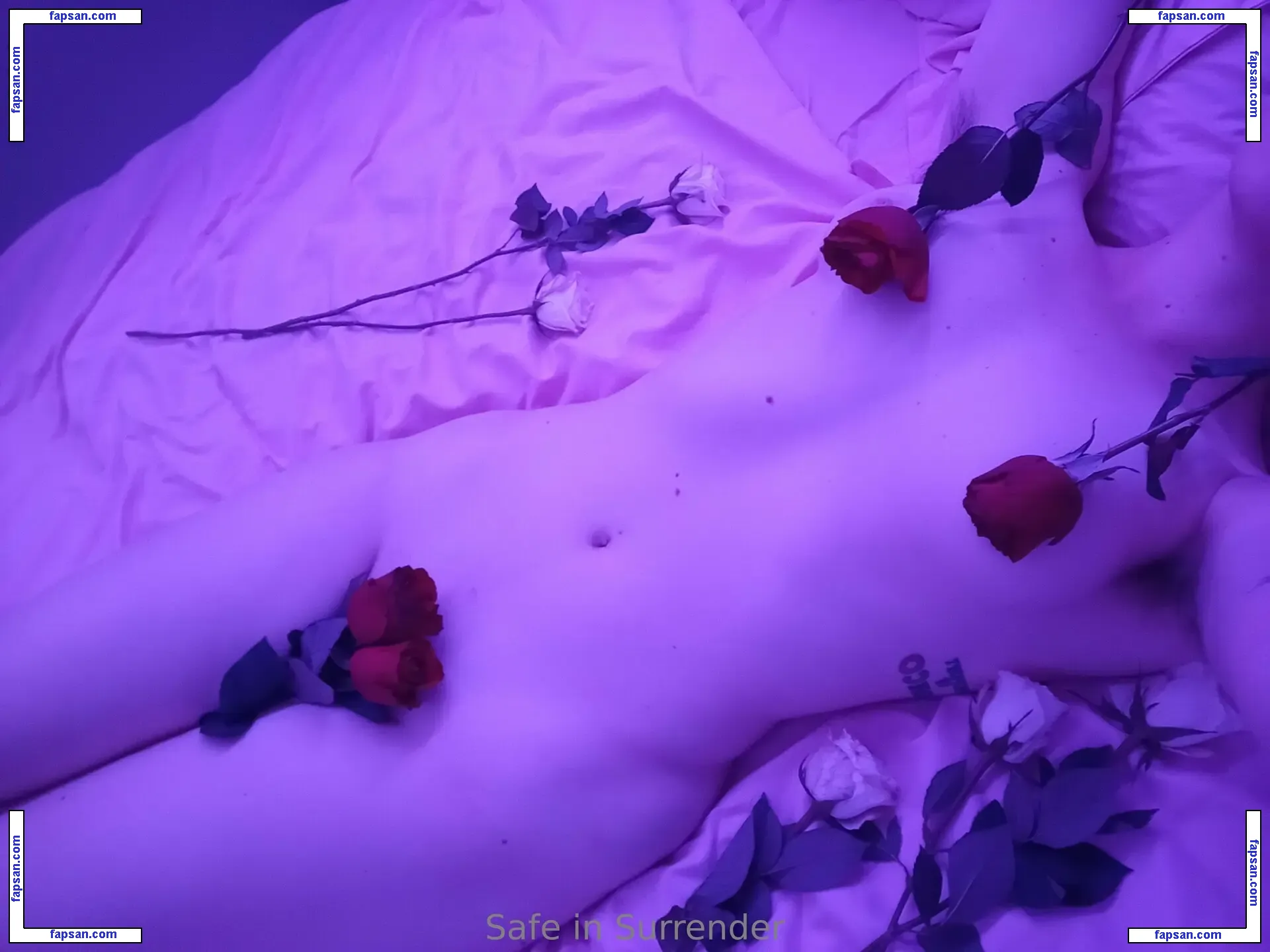 safeinsurrender nude photo #0004 from OnlyFans