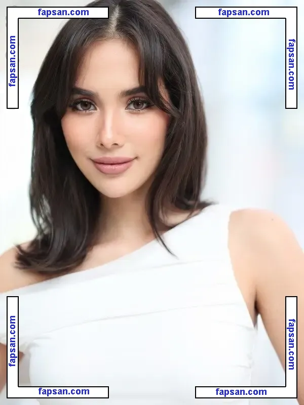 Saffron Maya Snook голая фото #0039 с Онлифанс