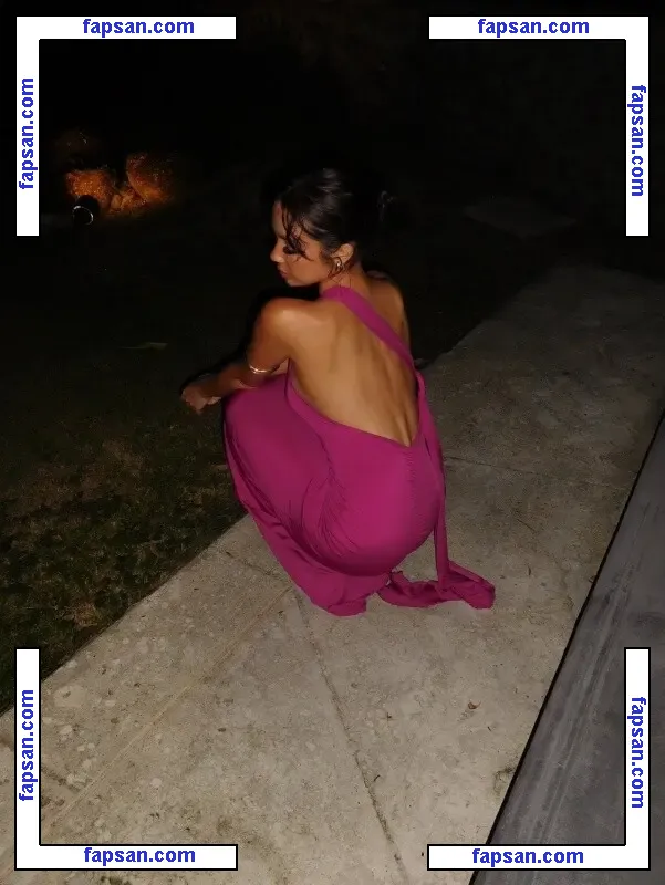 Saffron Maya Snook голая фото #0040 с Онлифанс