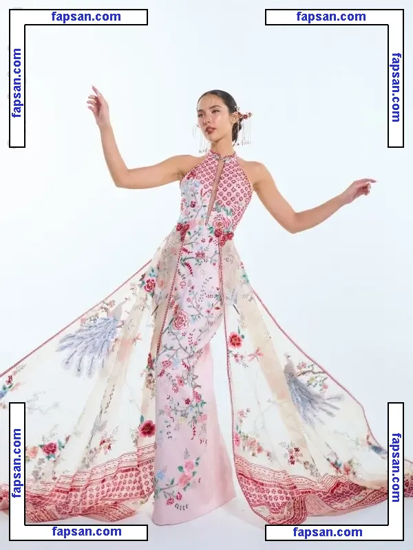 Saffron Maya Snook nude photo #0042 from OnlyFans