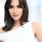 Saffron Maya Snook голая #0039