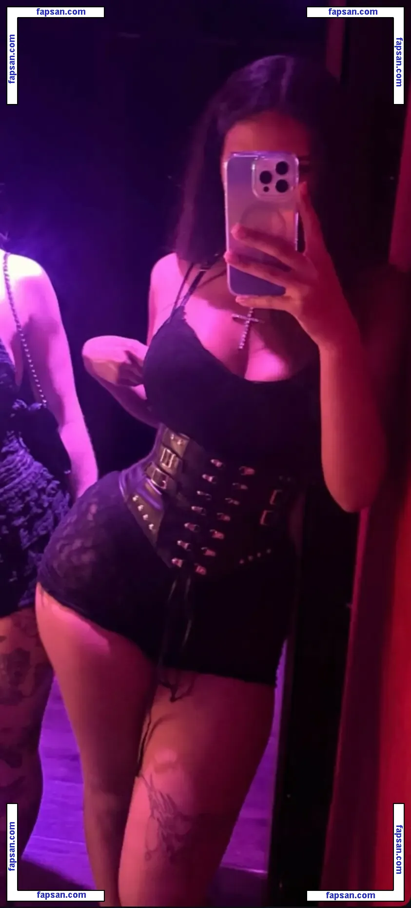 sage.anii голая фото #0011 с Онлифанс