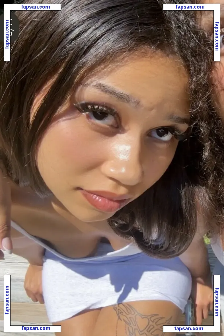 sage.anii nude photo #0021 from OnlyFans