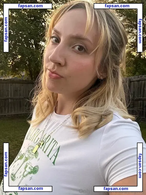 Sage Grey голая фото #0008 с Онлифанс