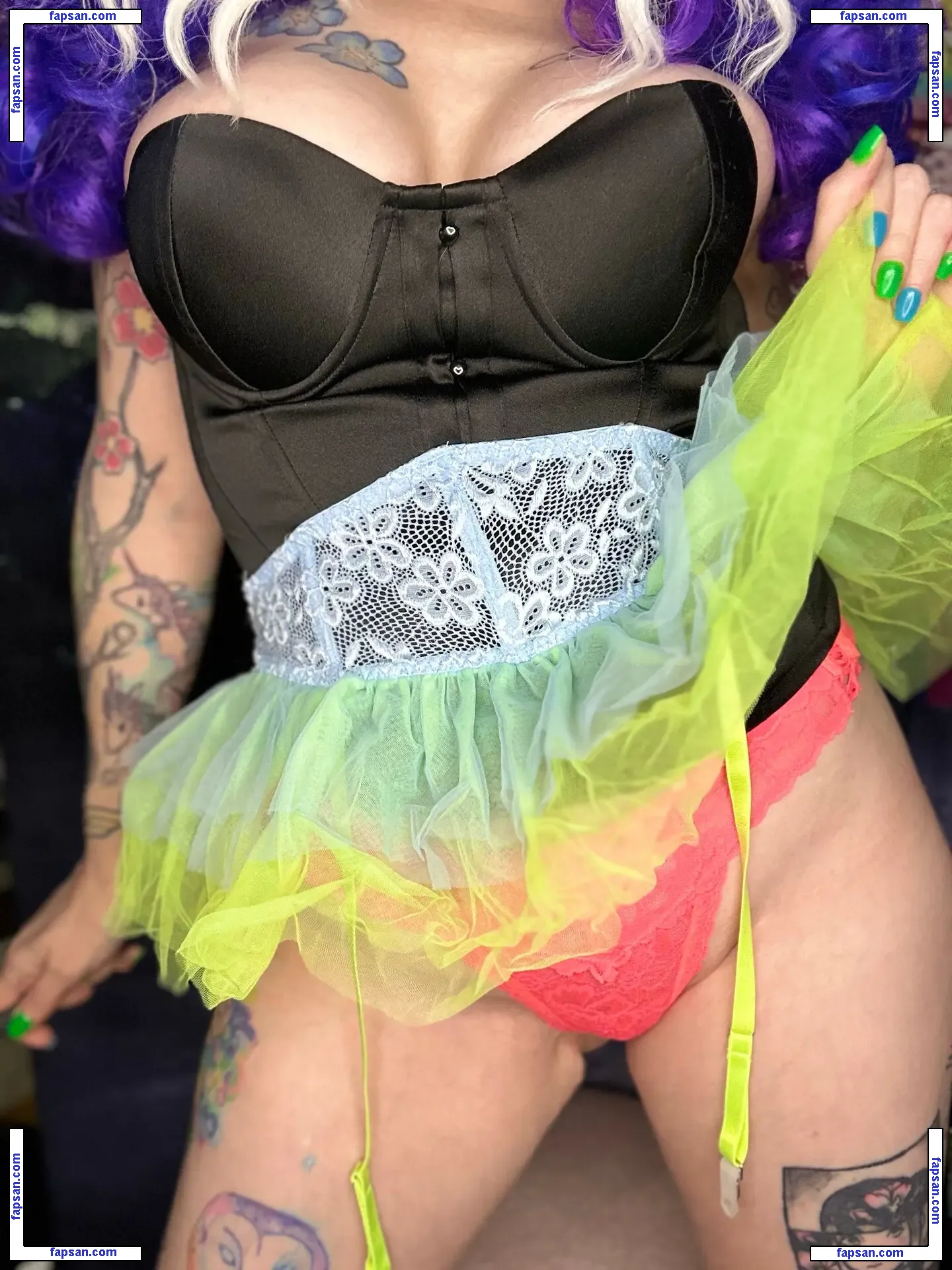 Sage Griffin / OnlyGettingBrighter / baphometslittleangel / onlygetbright nude photo #0115 from OnlyFans