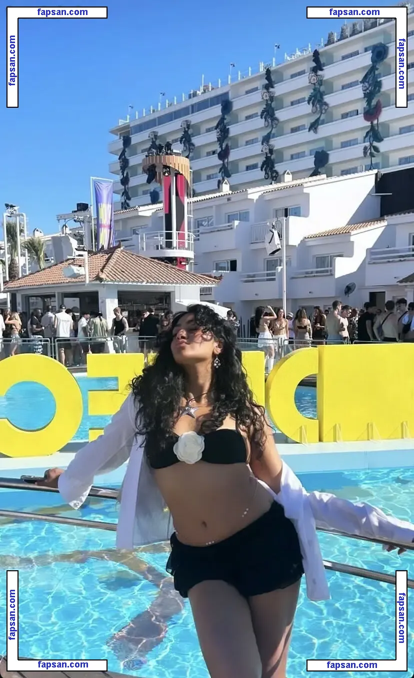 Sahiti Sahasrara nude photo #0001 from OnlyFans