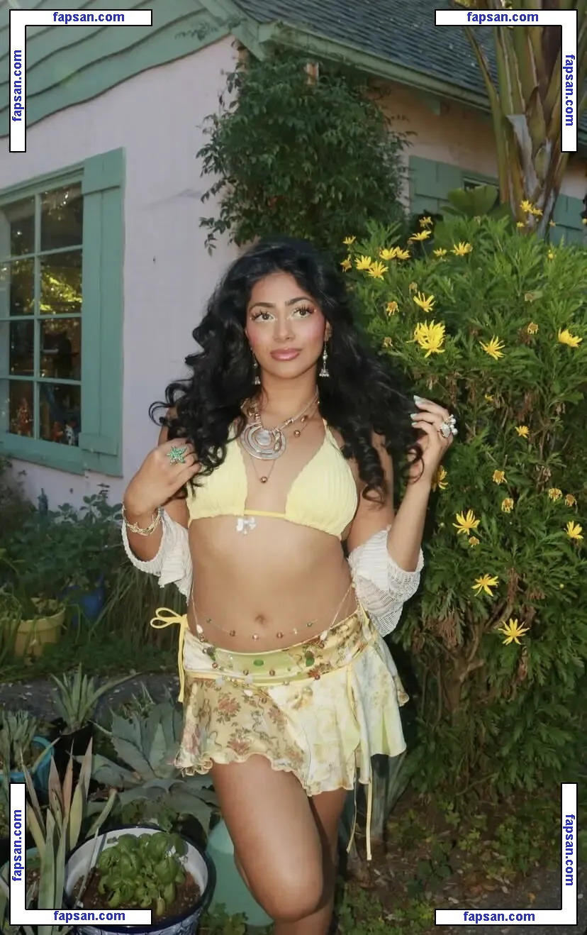 Sahiti Sahasrara nude photo #0010 from OnlyFans