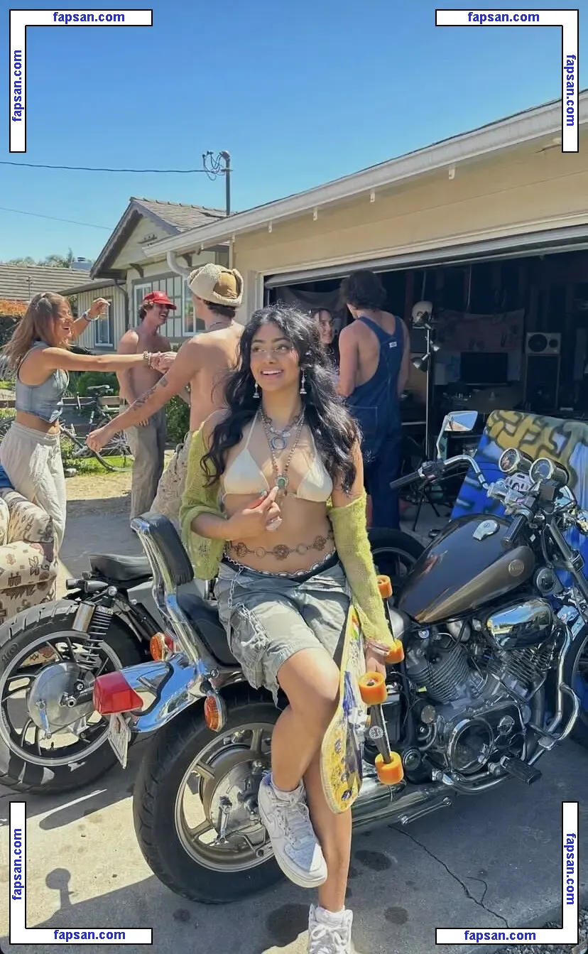 Sahiti Sahasrara nude photo #0013 from OnlyFans