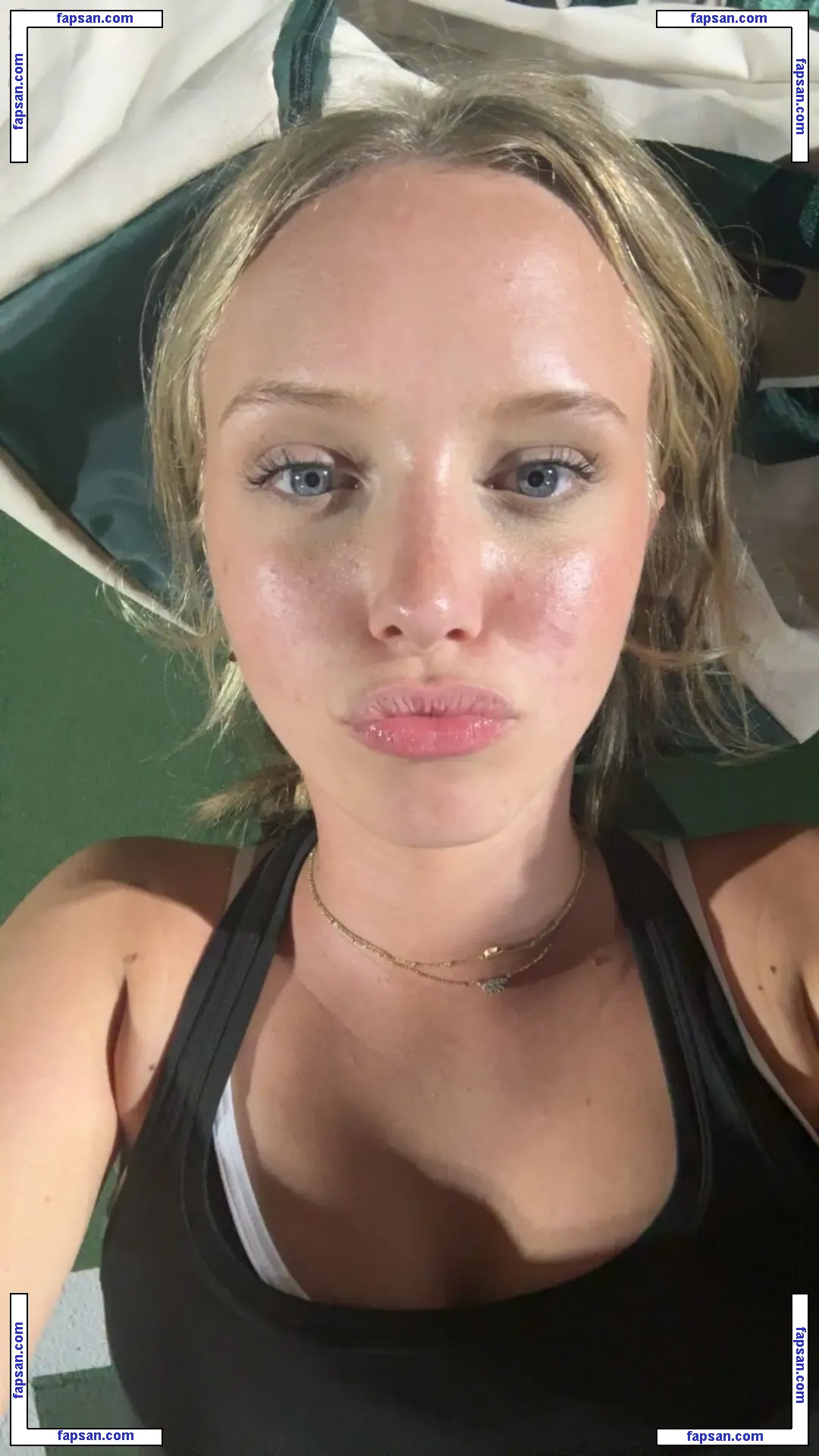 saigeleander nude photo #0022 from OnlyFans