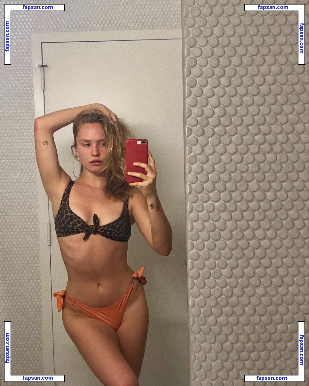 Sailor Brinkley Cook голая фото #0616 с Онлифанс