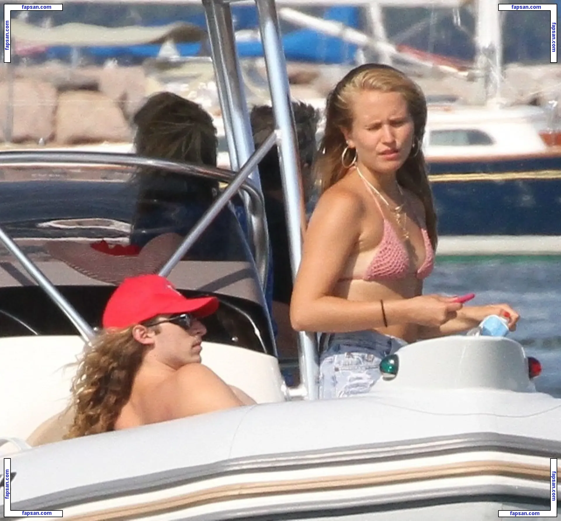 Sailor Brinkley Cook голая фото #1197 с Онлифанс