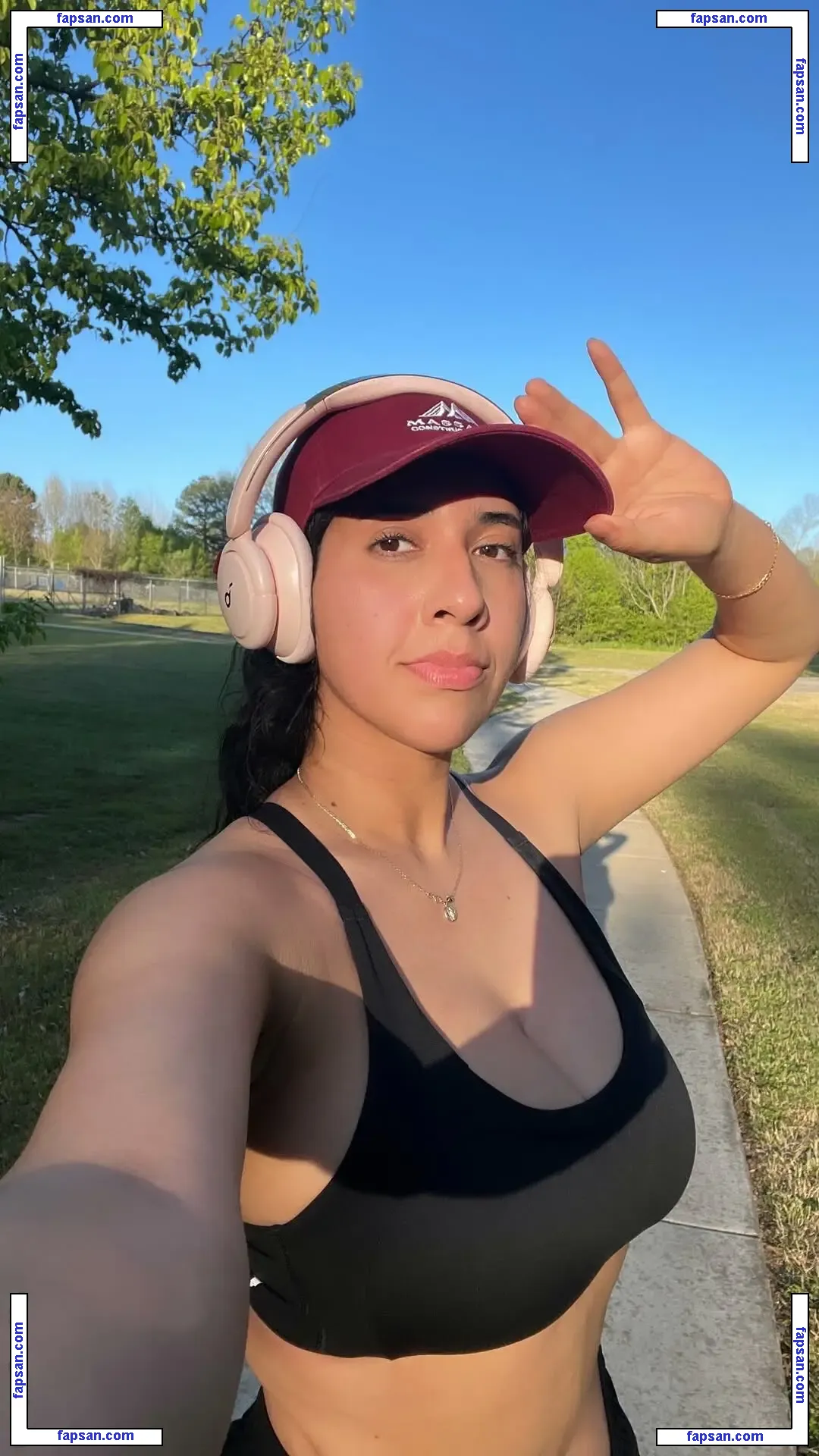 Sailorreya nude photo #0023 from OnlyFans