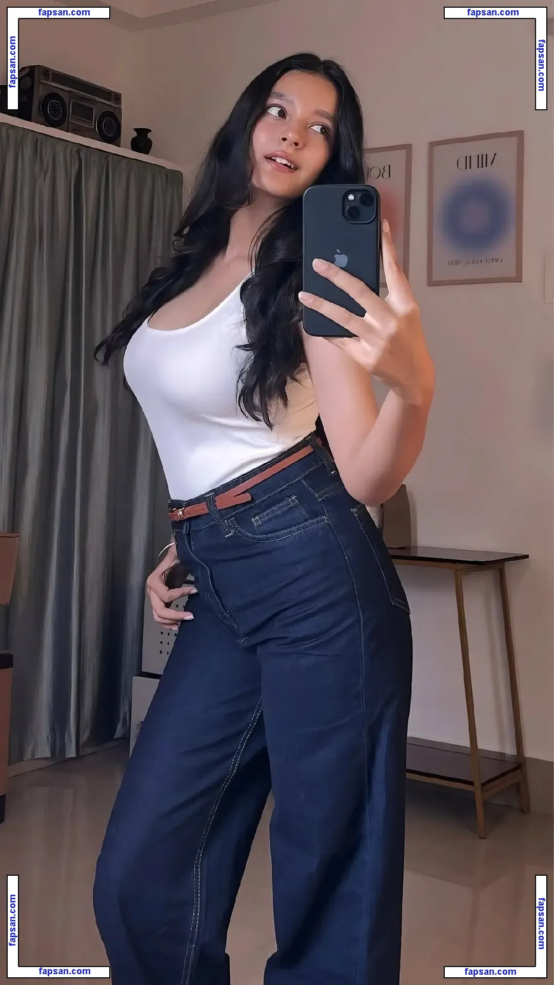 Sakshi Pandey голая фото #0018 с Онлифанс