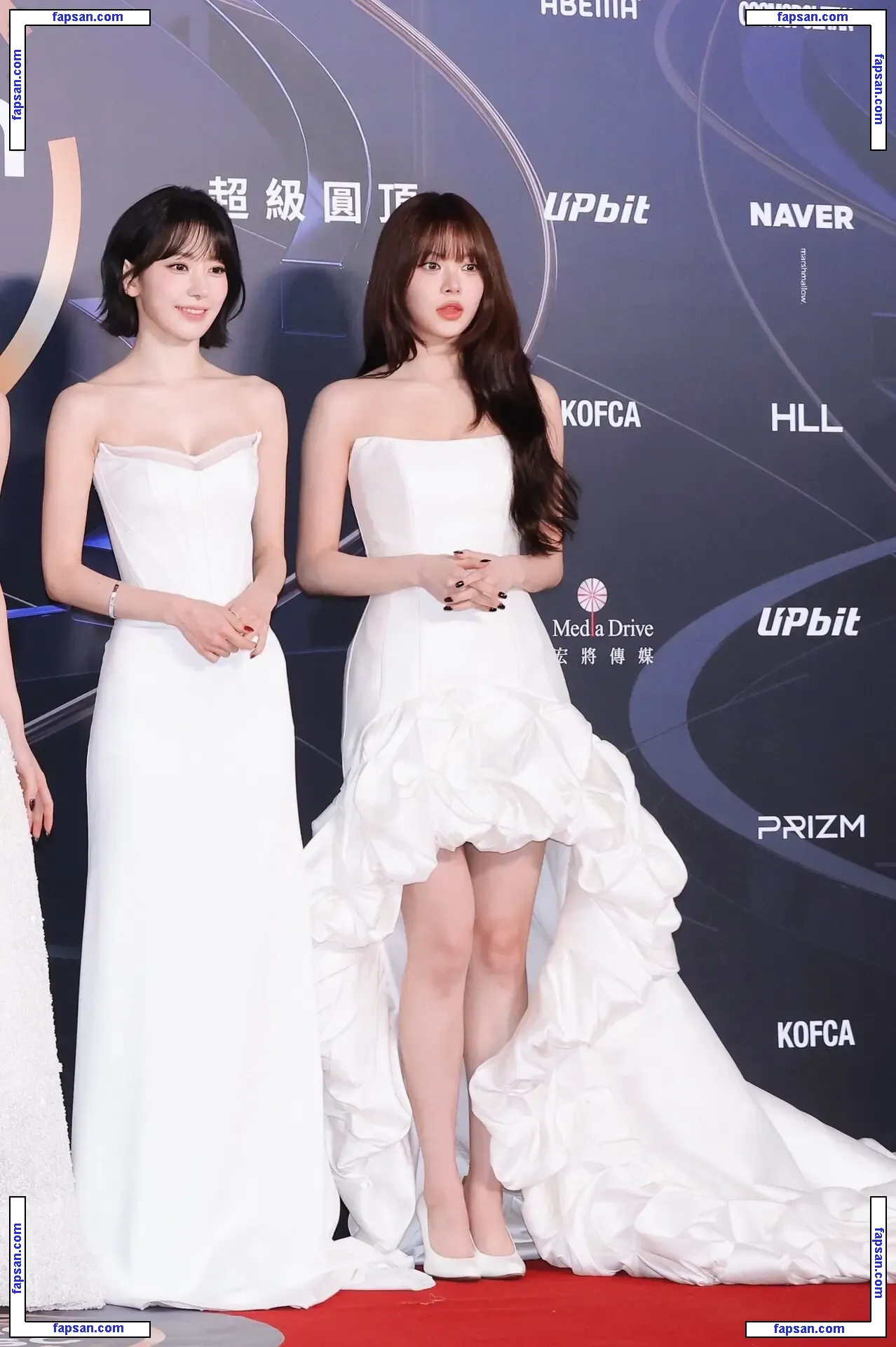 Sakura Miyawaki 宮脇 咲良 nude photo #0068 from OnlyFans