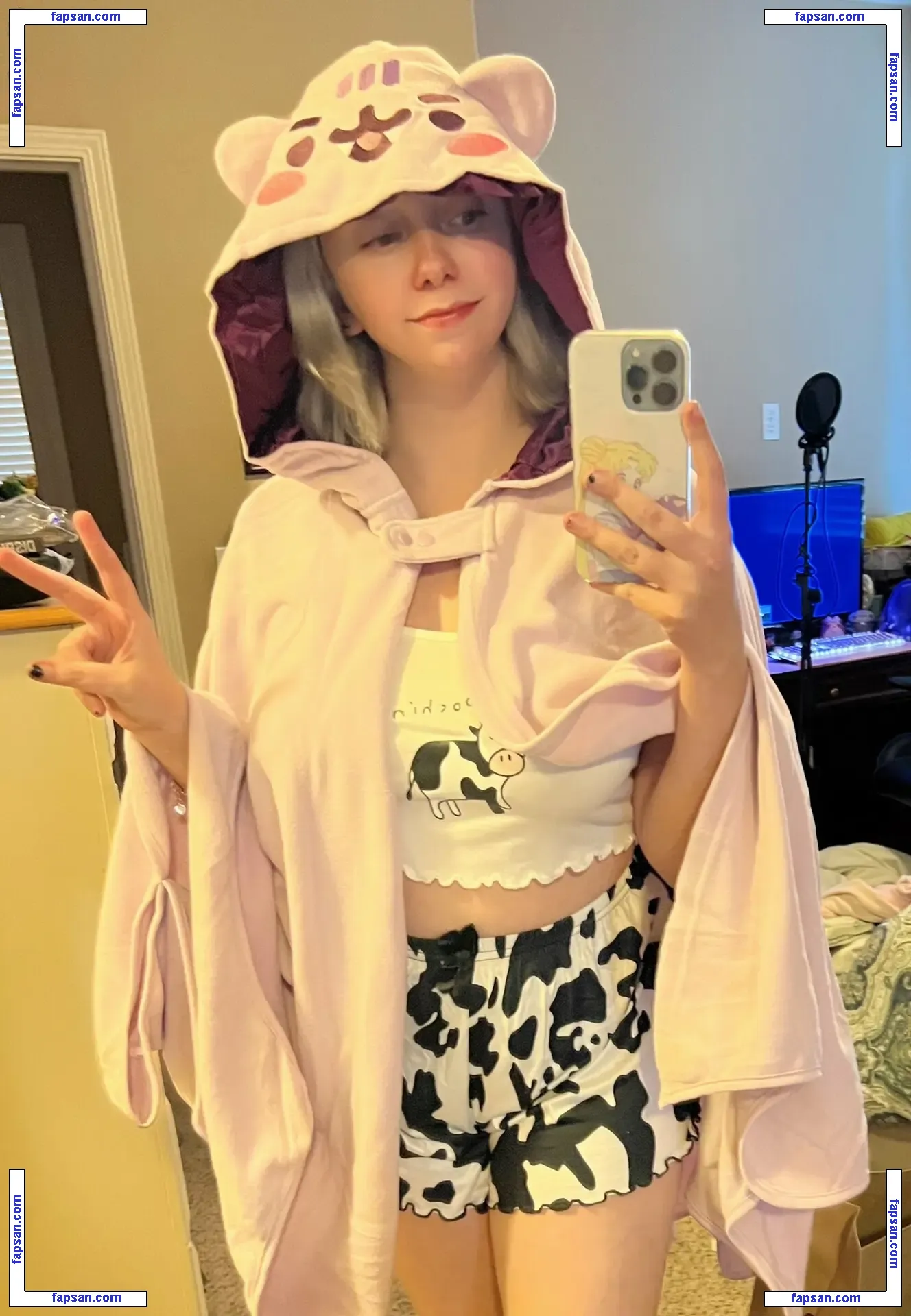 Sakura Stardust голая фото #0001 с Онлифанс