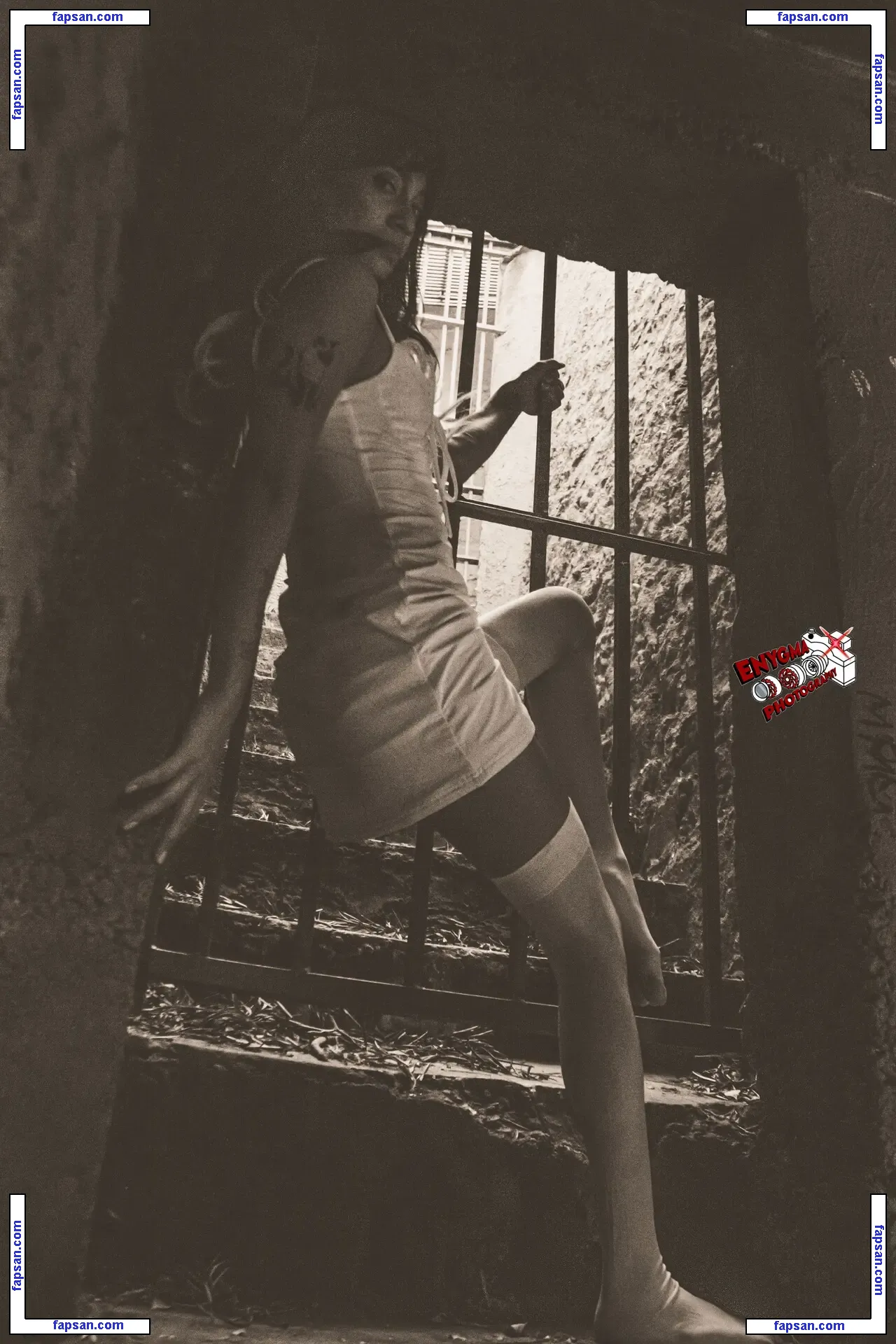 Salina Barajas голая фото #0037 с Онлифанс