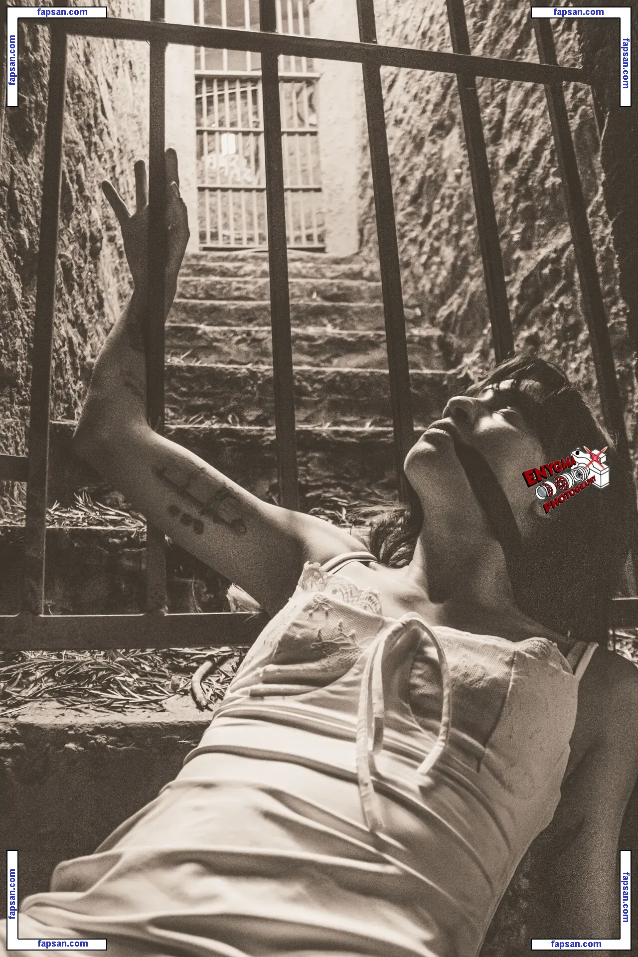 Salina Barajas голая фото #0038 с Онлифанс