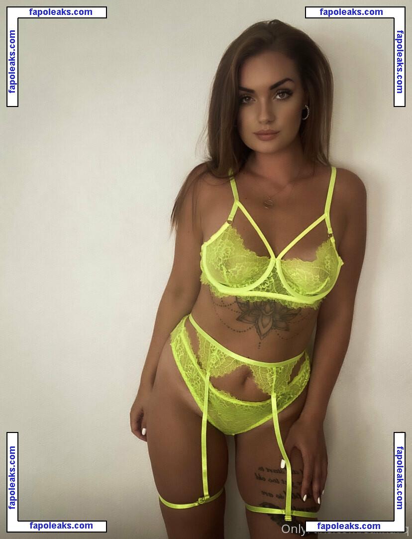 salinaqfree / anything4salina_ nude photo #0007 from OnlyFans