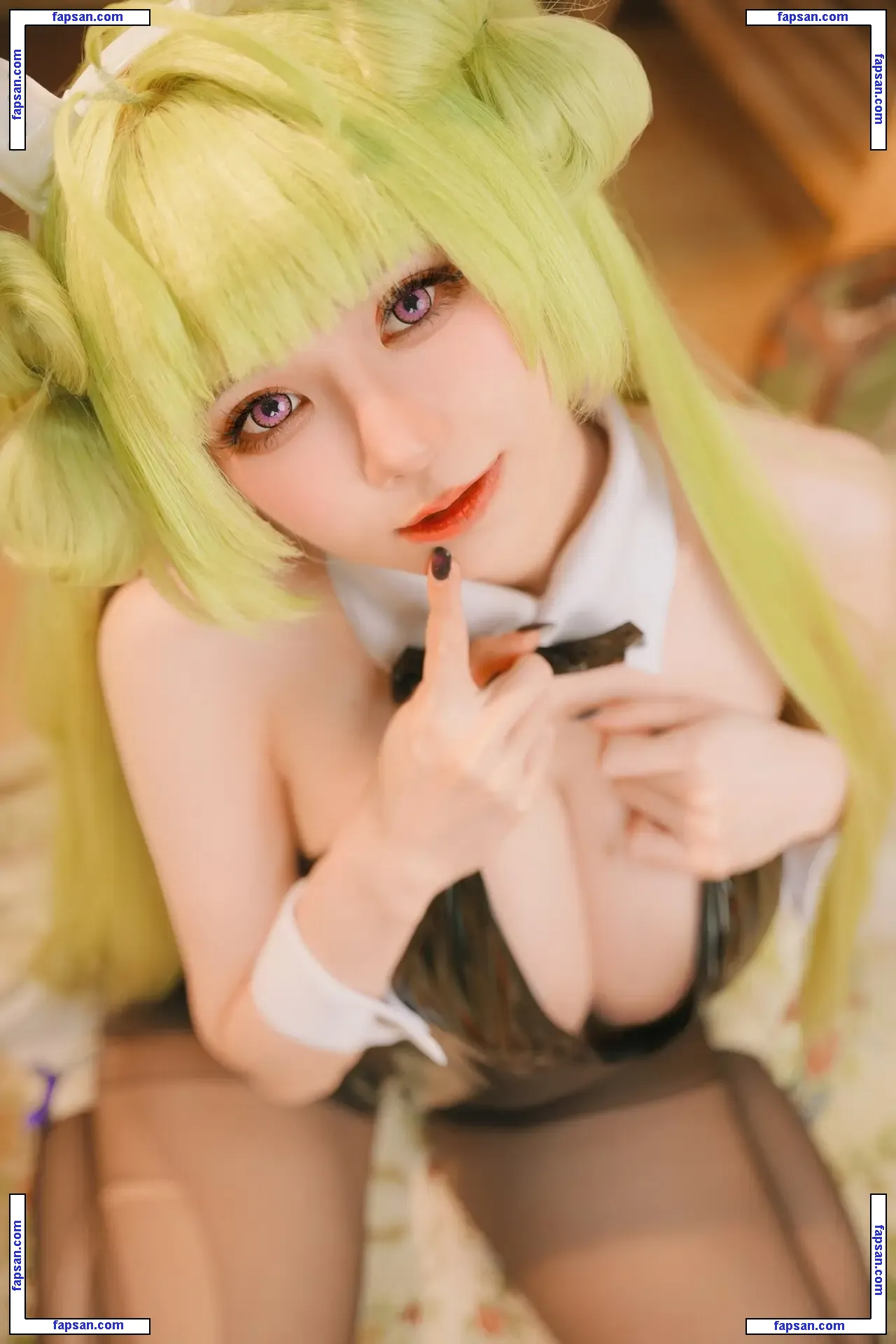 Sally Dorasnow голая фото #1183 с Онлифанс