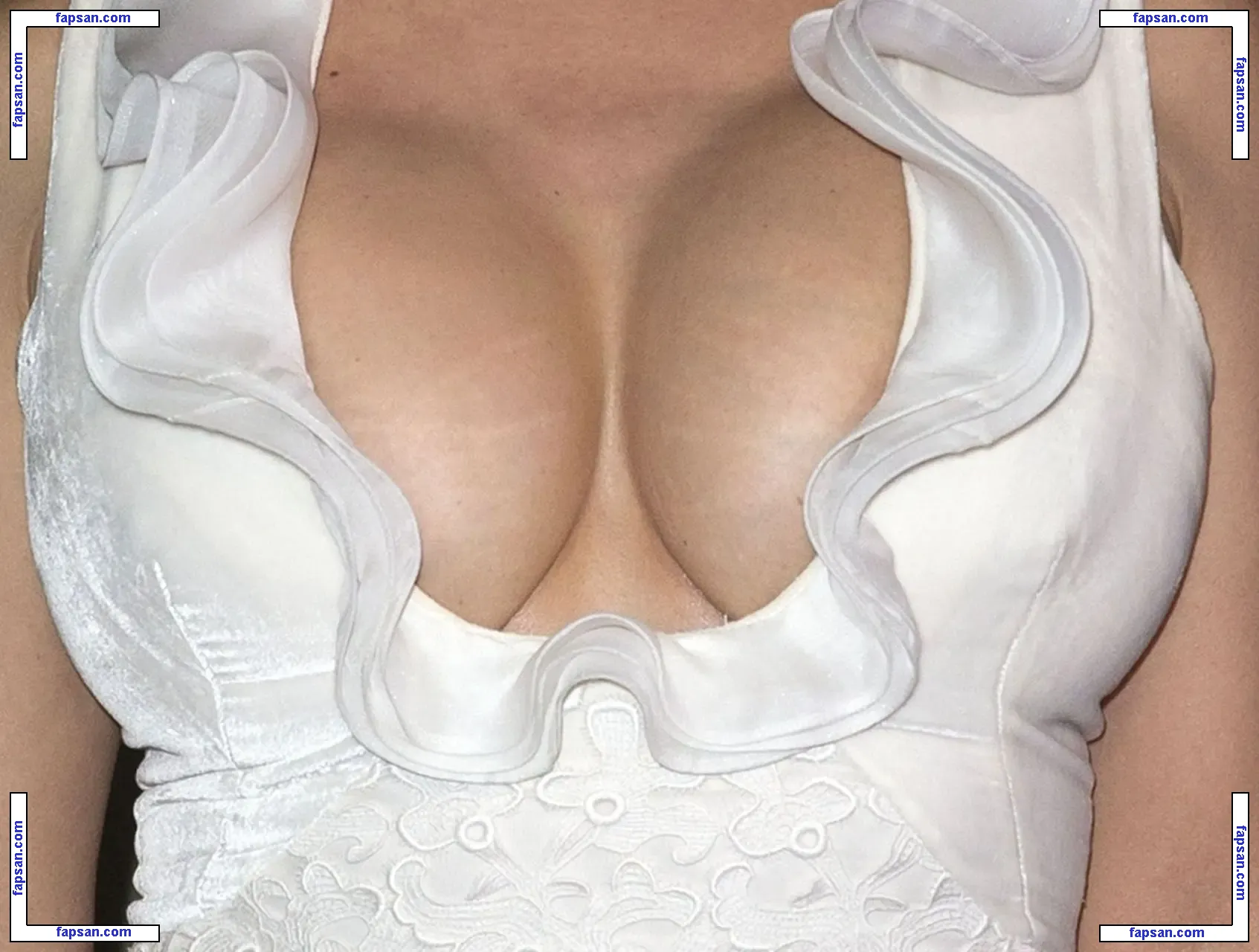 Salma Hayek nude photo #0089 from OnlyFans