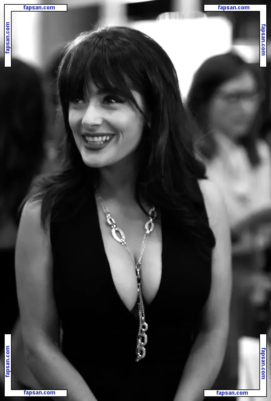 Salma Hayek голая фото #0143 с Онлифанс