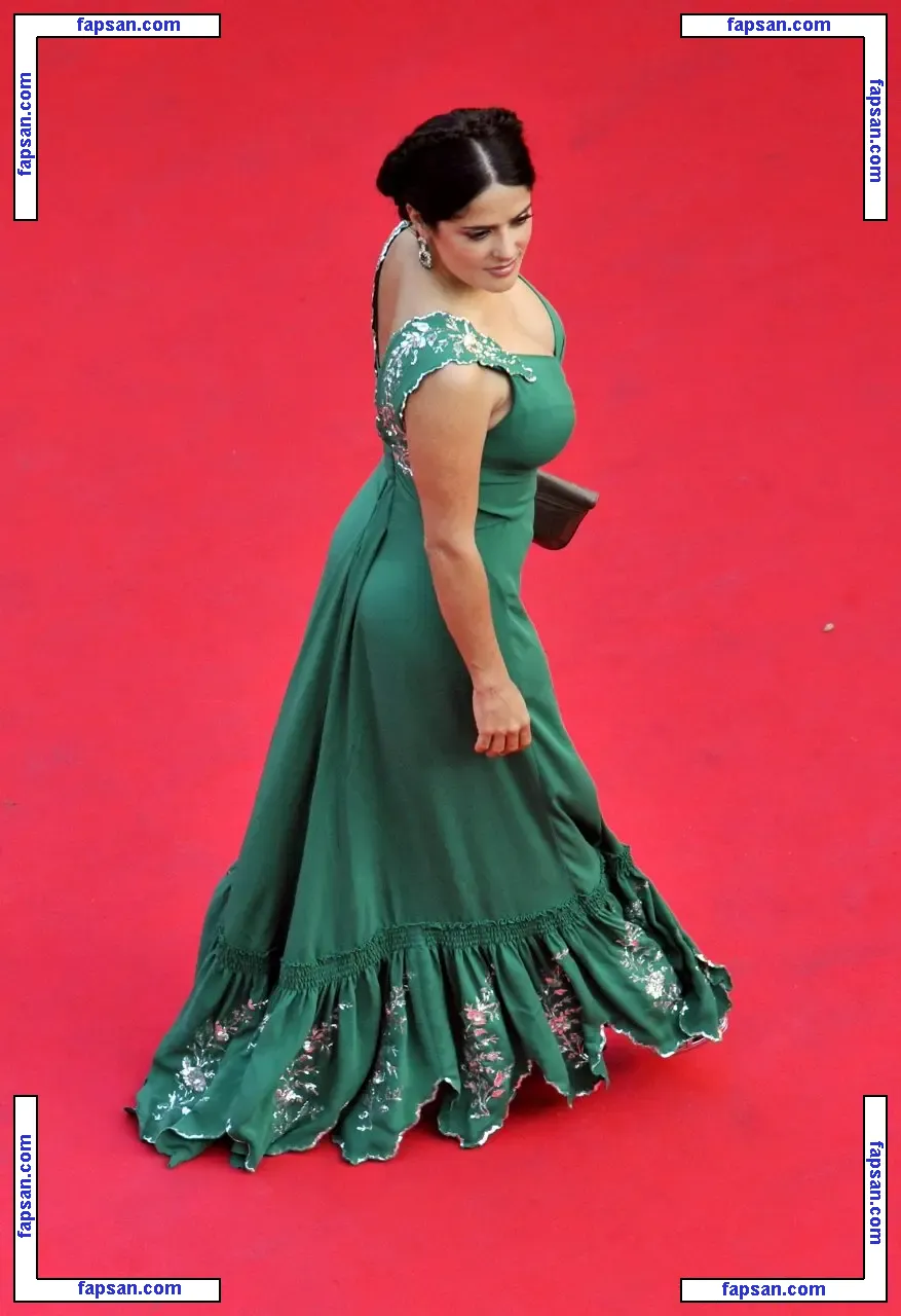 Salma Hayek голая фото #0473 с Онлифанс