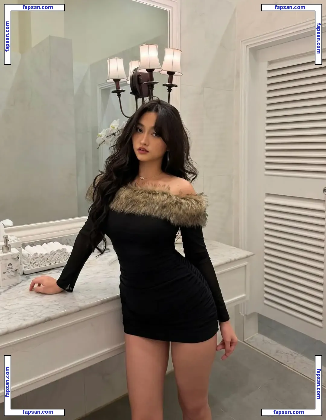 salysaouk nude photo #0036 from OnlyFans