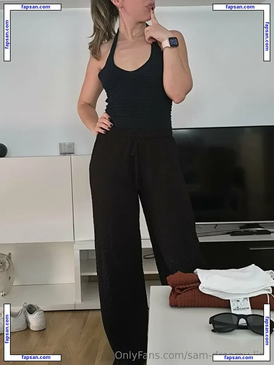 sam-dreamy-lips nude photo #0037 from OnlyFans