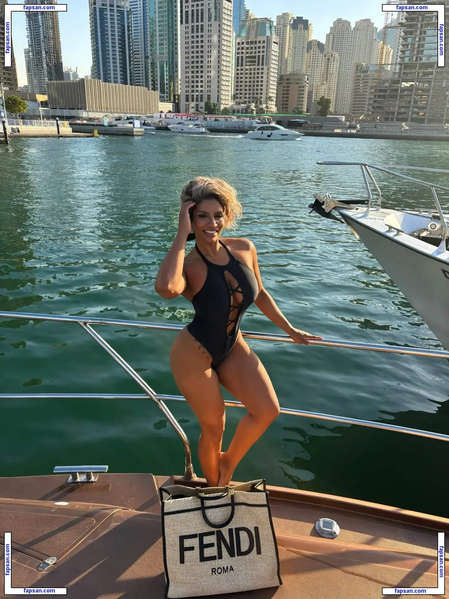 Samantha Kay голая фото #0005 с Онлифанс