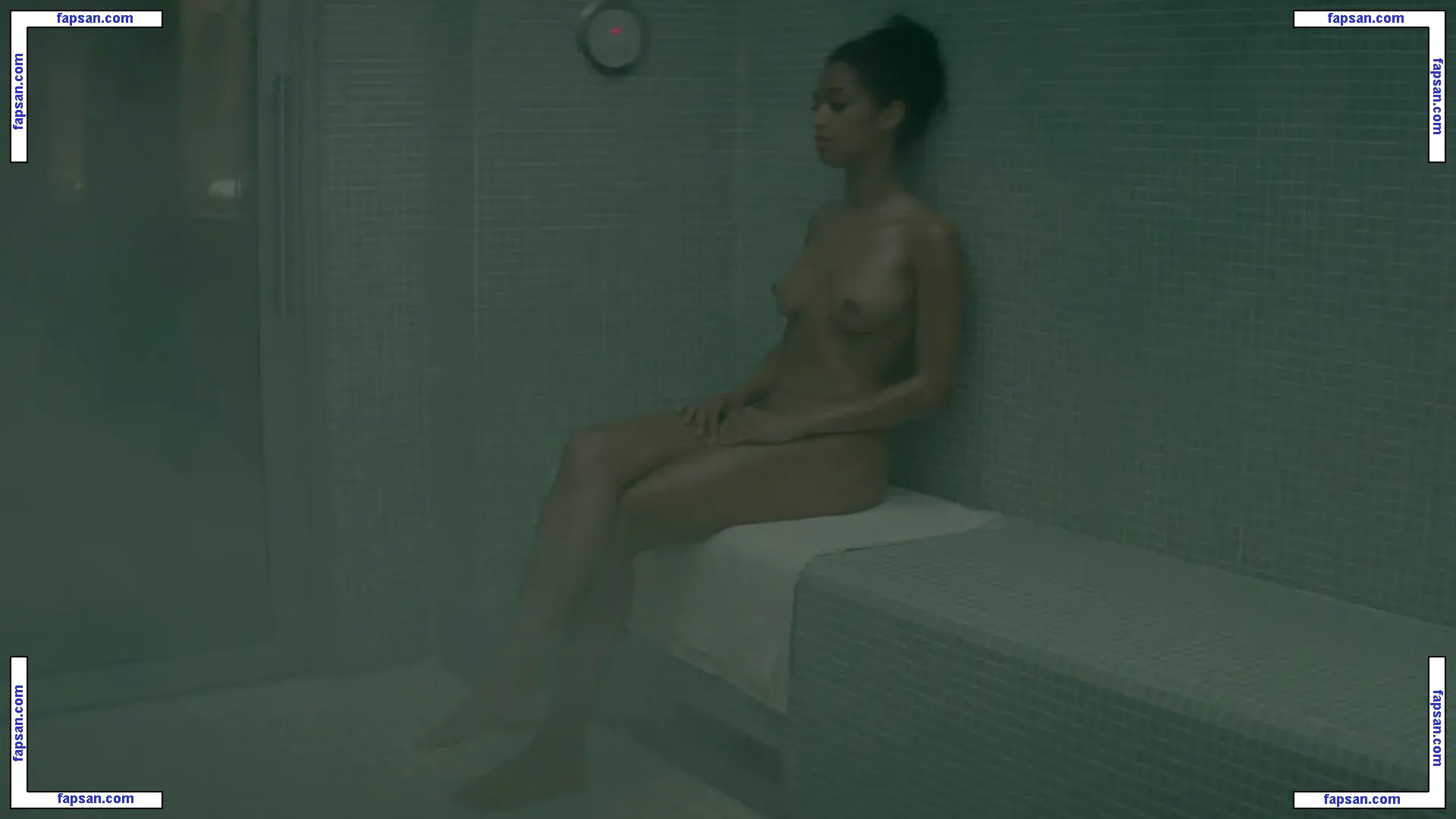 Samantha Logan nude photo #0010 from OnlyFans