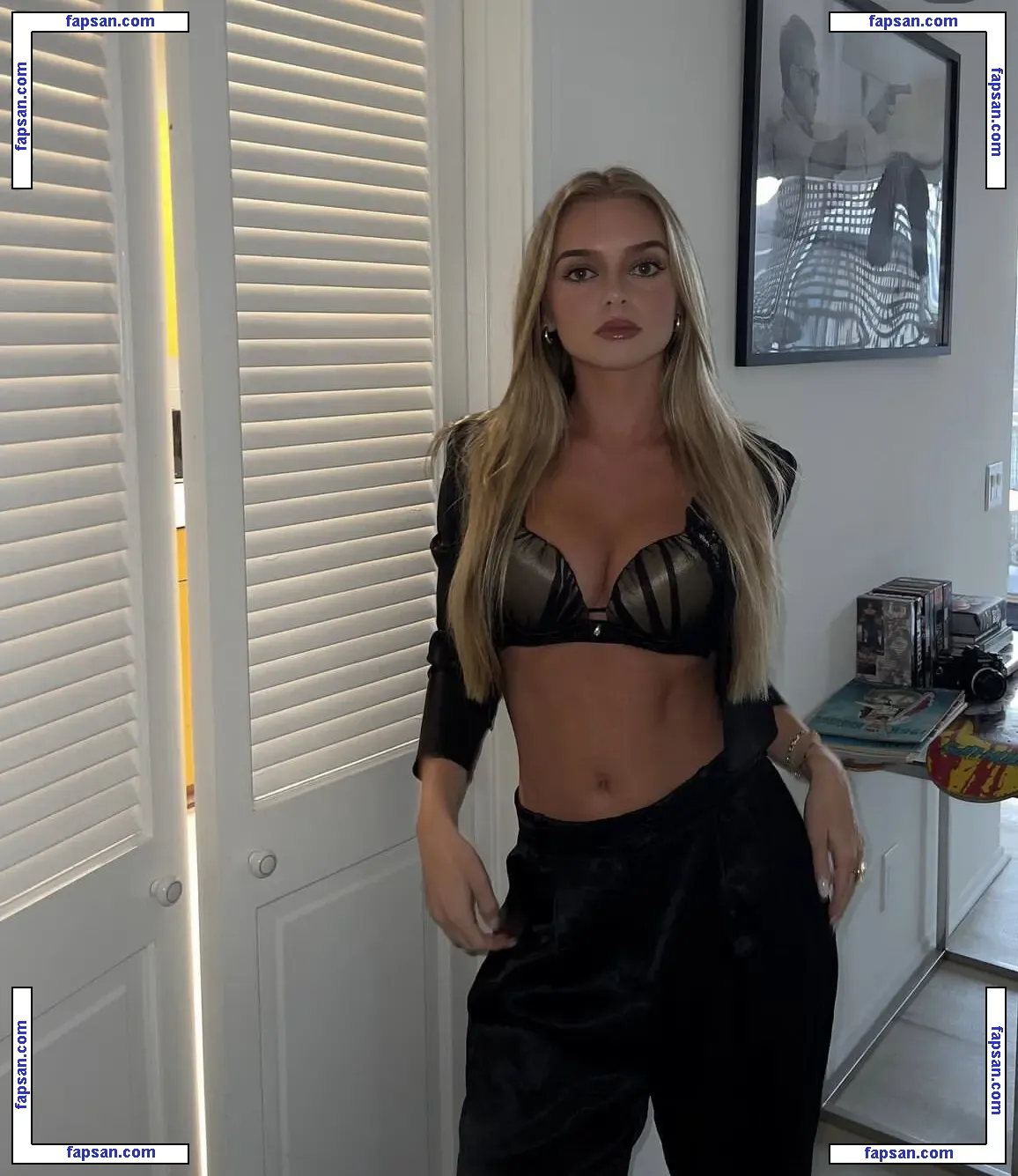 Samantha Riehl голая фото #0004 с Онлифанс