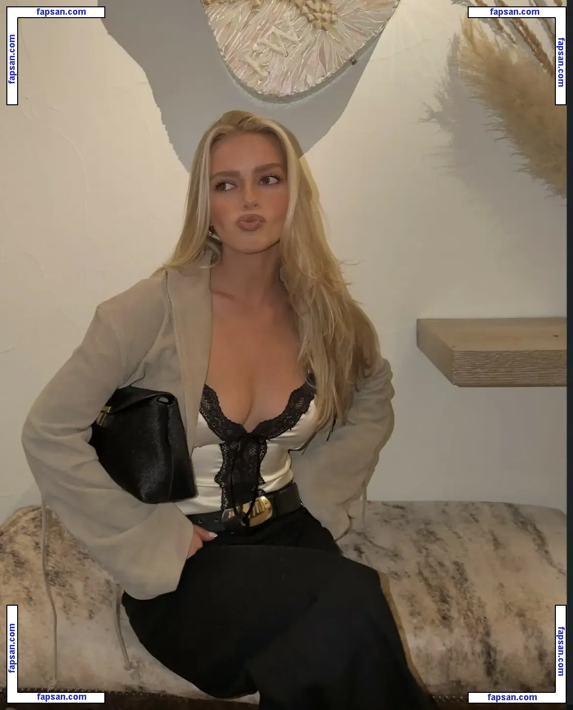 Samantha Riehl голая фото #0050 с Онлифанс